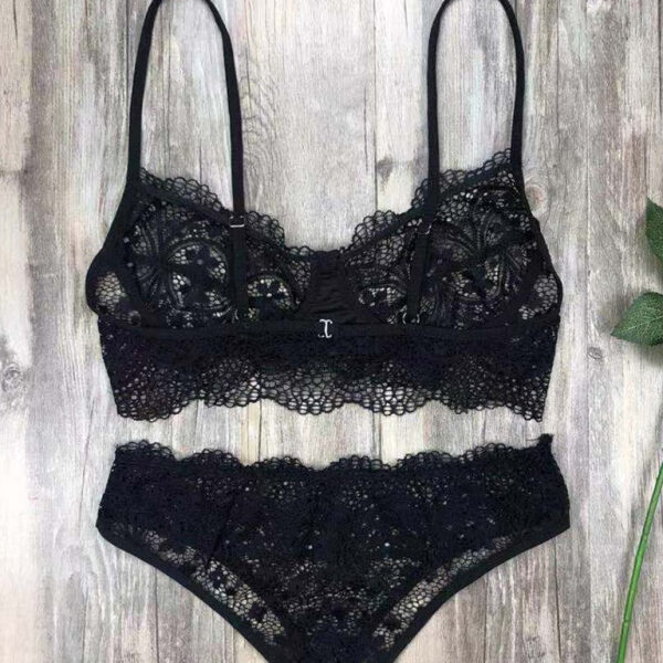 Lace Lingerie Set