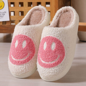 yCDtkyqH0lLeZNVHwycDMvULEnZyQgq2hVgP28c8-1-7.jpg Smiley Face Slippers
